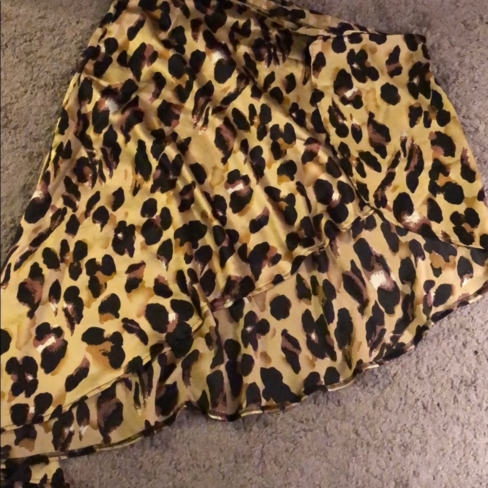 Super cute high on end wrap skirt!!!!